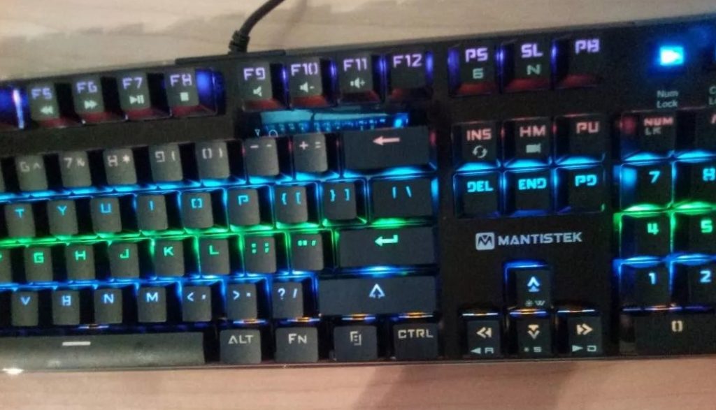 MantisTek GK1 RGB Keyboard Review
