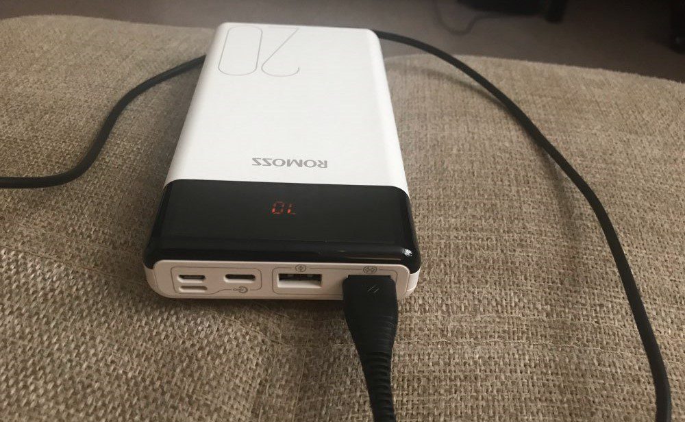 ROMOSS LT20 Power Bank Review