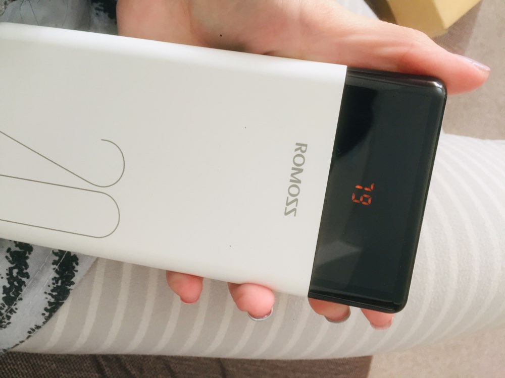 ROMOSS LT20 Power Bank Review