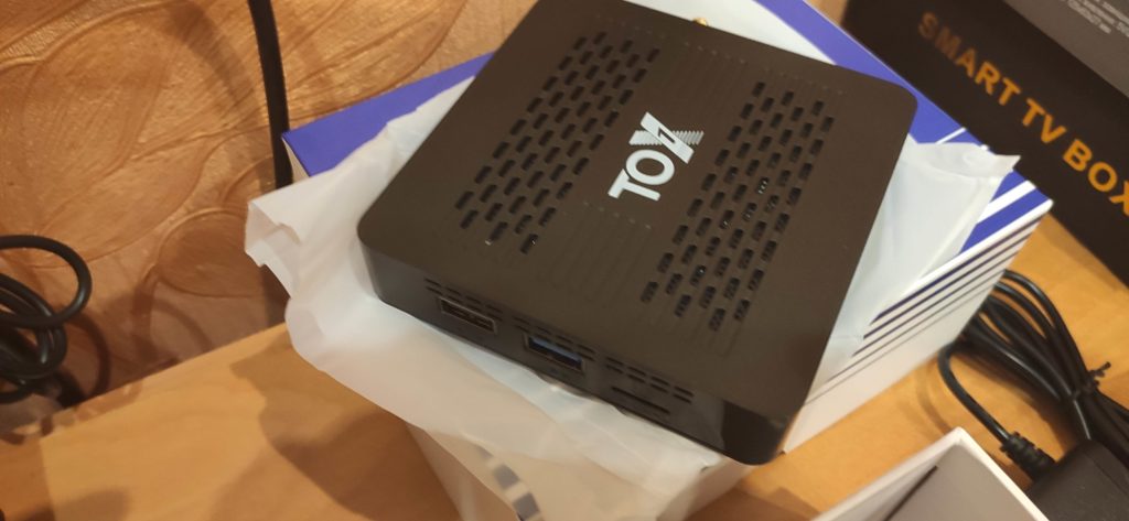 tox1-tv-box-review