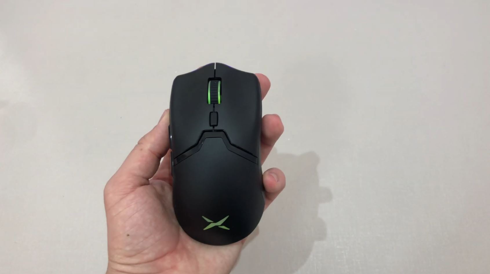 Delux M800 Wireless Gaming Mouse Review