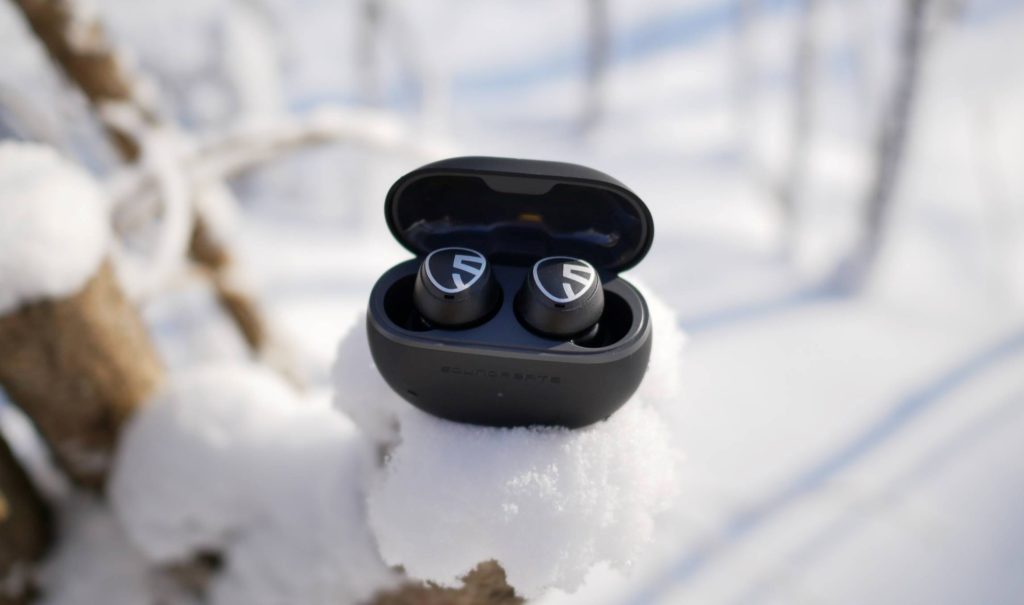 Soundpeats-Mini-Pro-Review-Budget-Earbuds