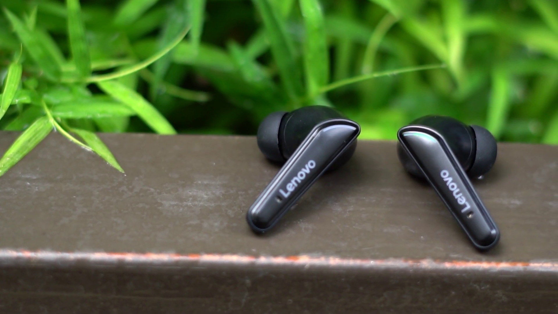 Lenovo XT92 Earbuds Review