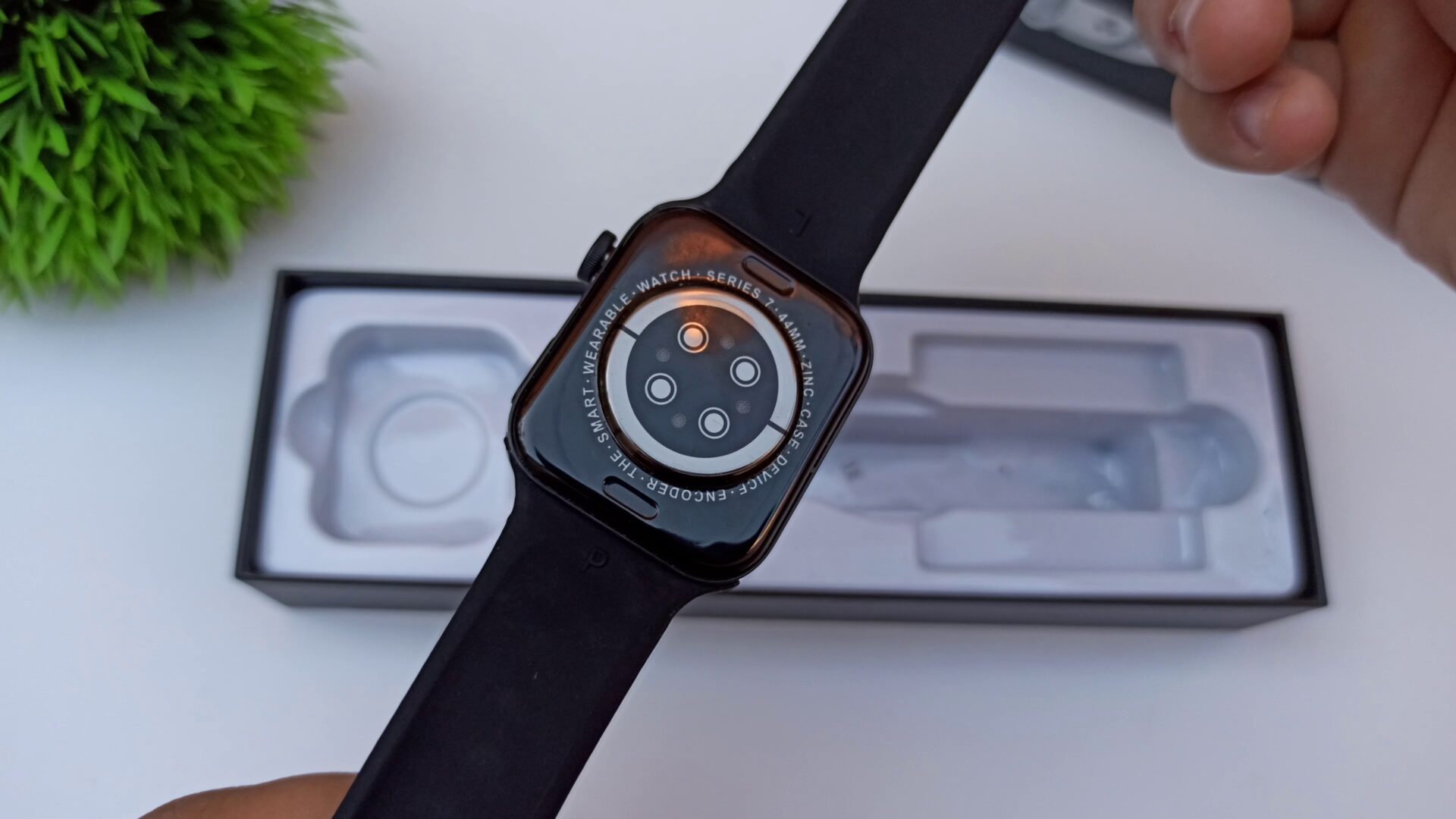 Design and build quality of the Z36 smartwatch