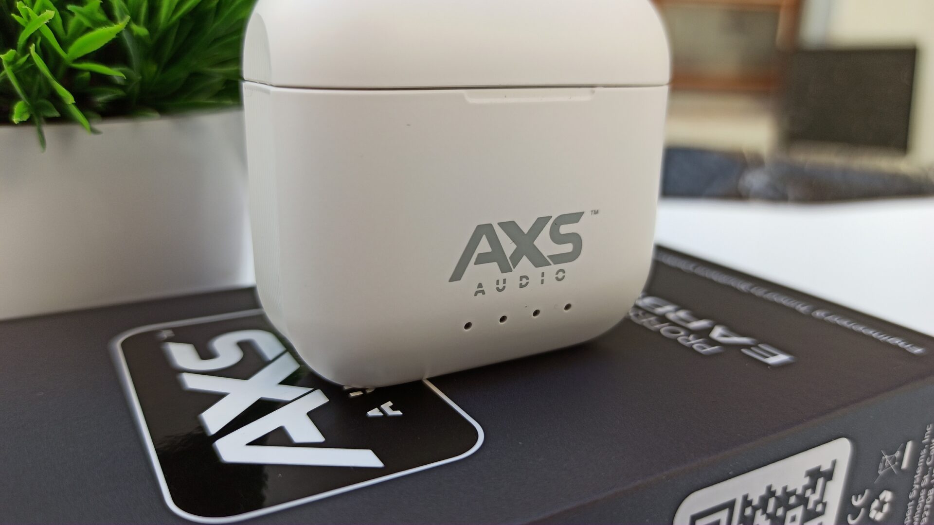 AXS Audio Earbuds Pro Design and build quality