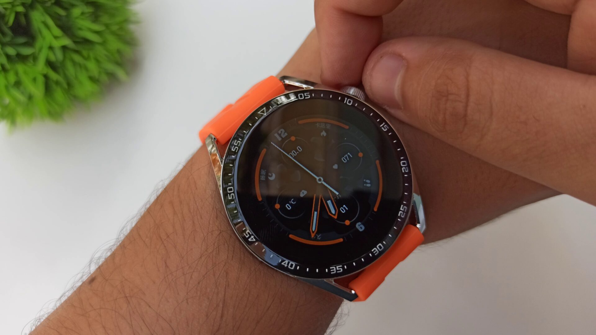 HW3 Pro Smartwatch Review