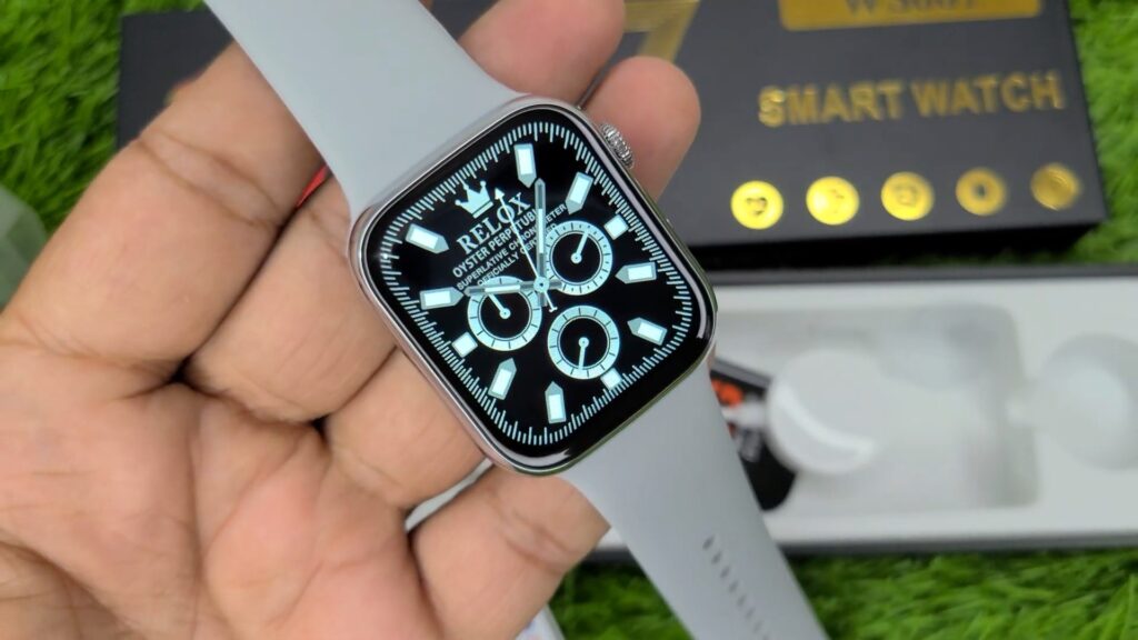 WS007 Review - New Apple Watch Series 7 Clone With 2.0 inch Display