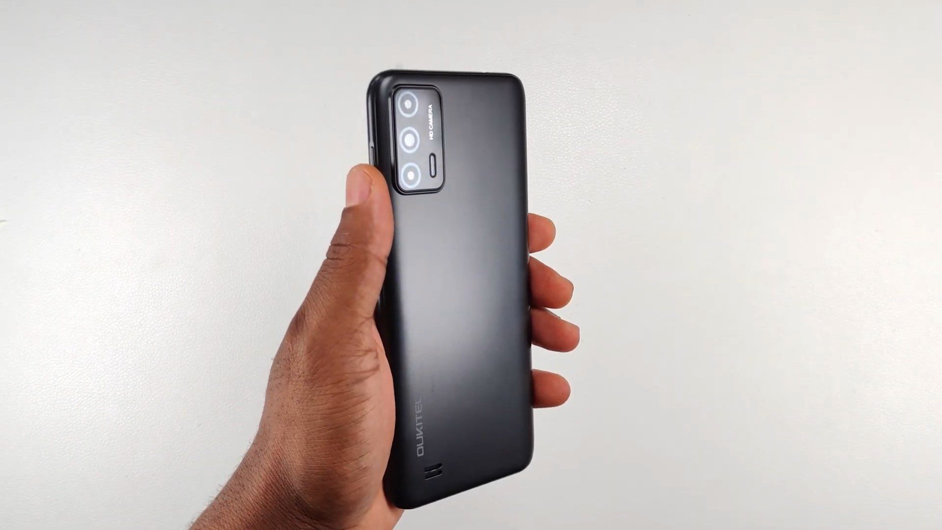 Cover Per Oukitel C31 Con Fessura Per Carte E Supporto – Custodia Flip In Silicone TPU