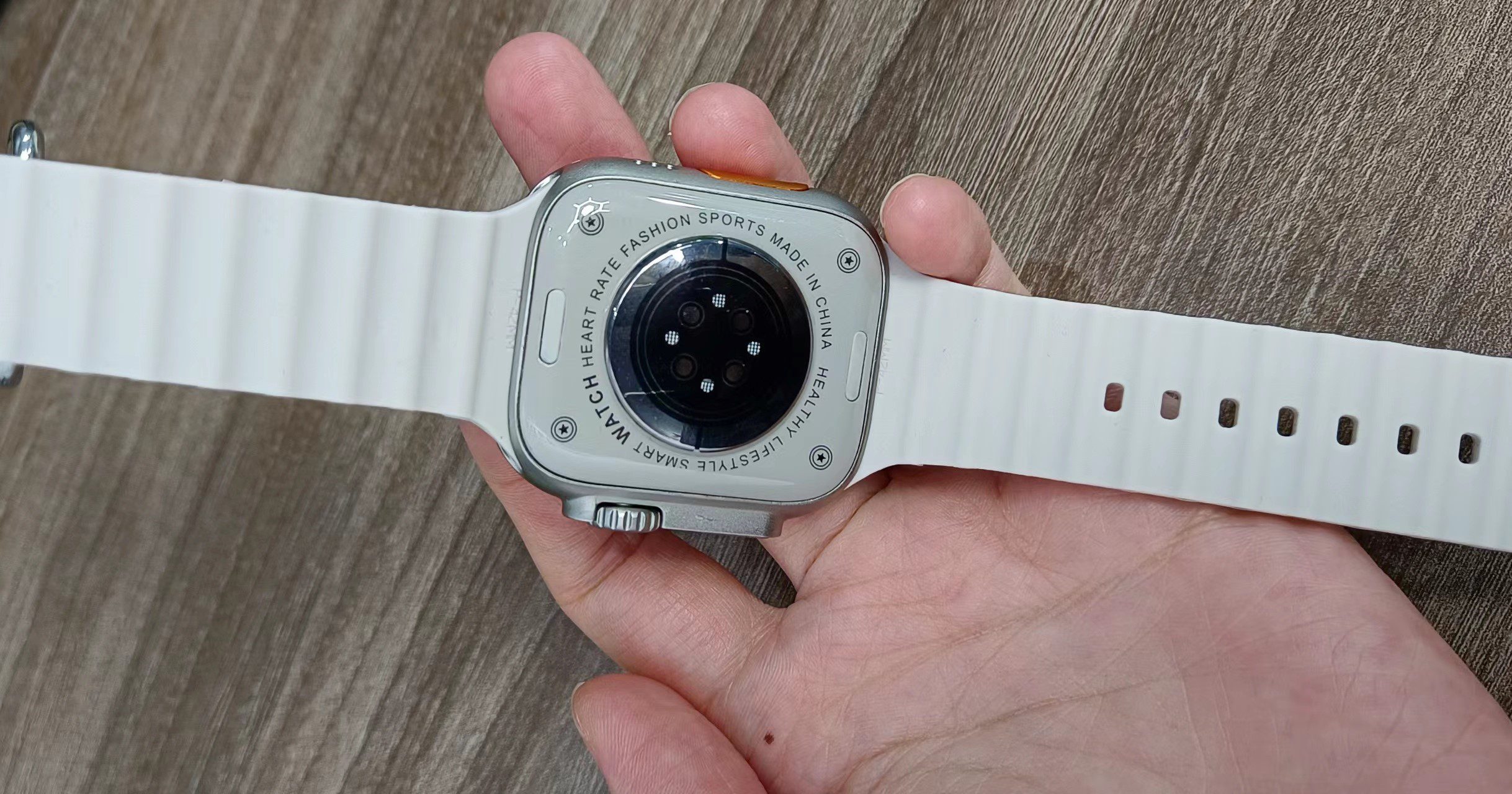 HW8 Ultra Max Review - Best Apple Watch Ultar Clone is Back With New ...