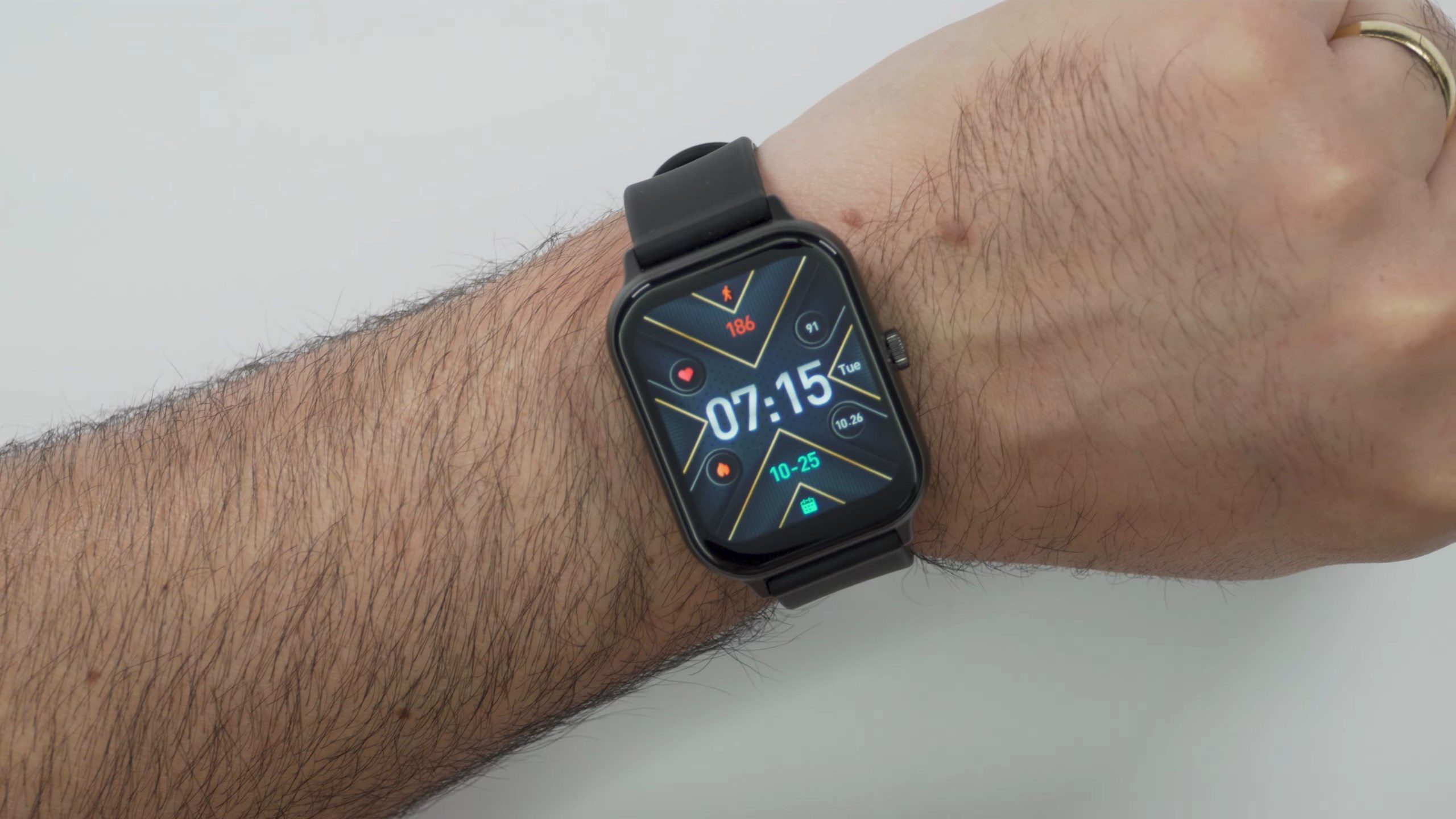 KUMI KU6 Smartwatch Review