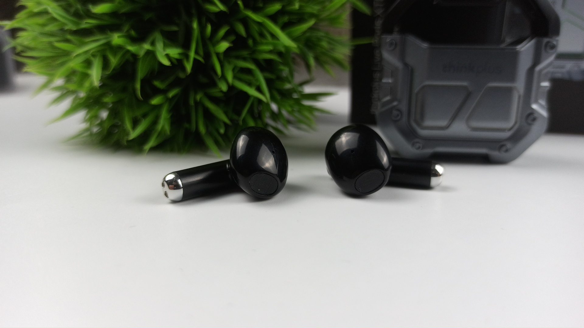 Lenovo XT81 Gaming Earbuds Review