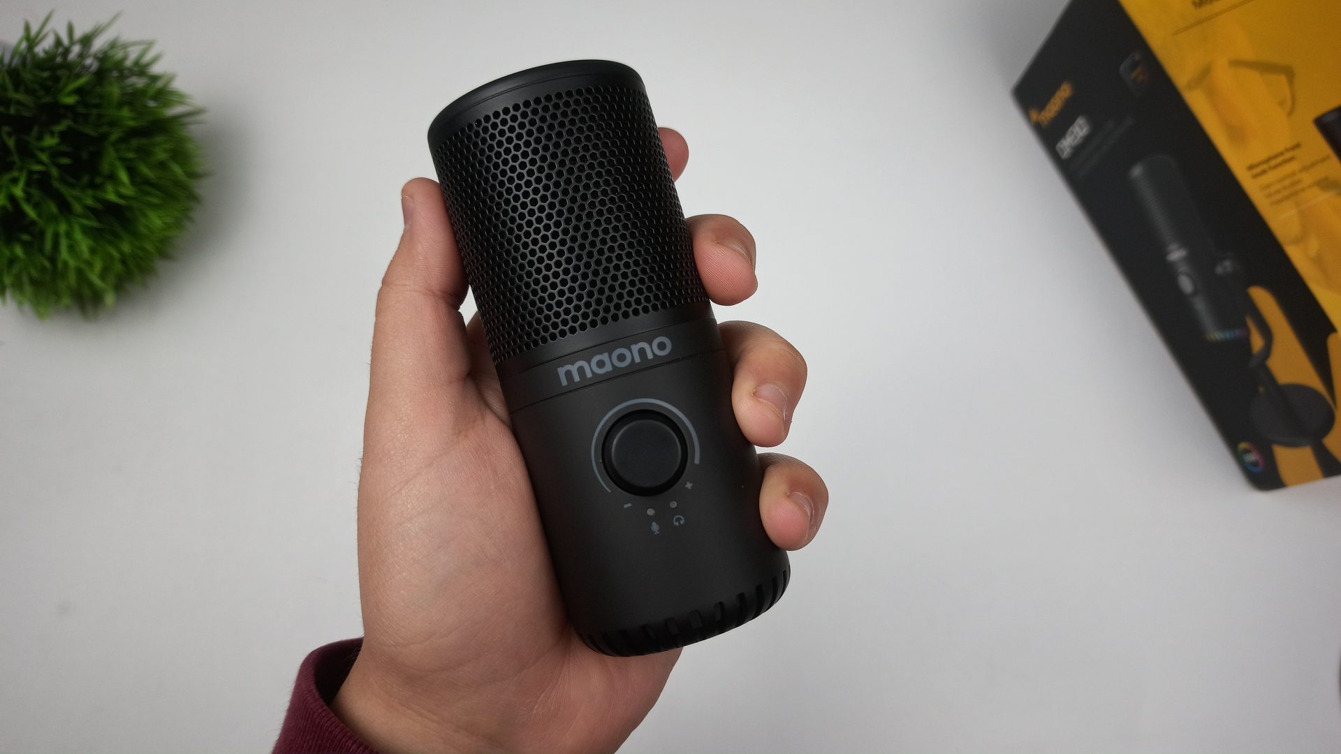 Maono DM30 Review & Unboxing - Best budget Microphone Under $50