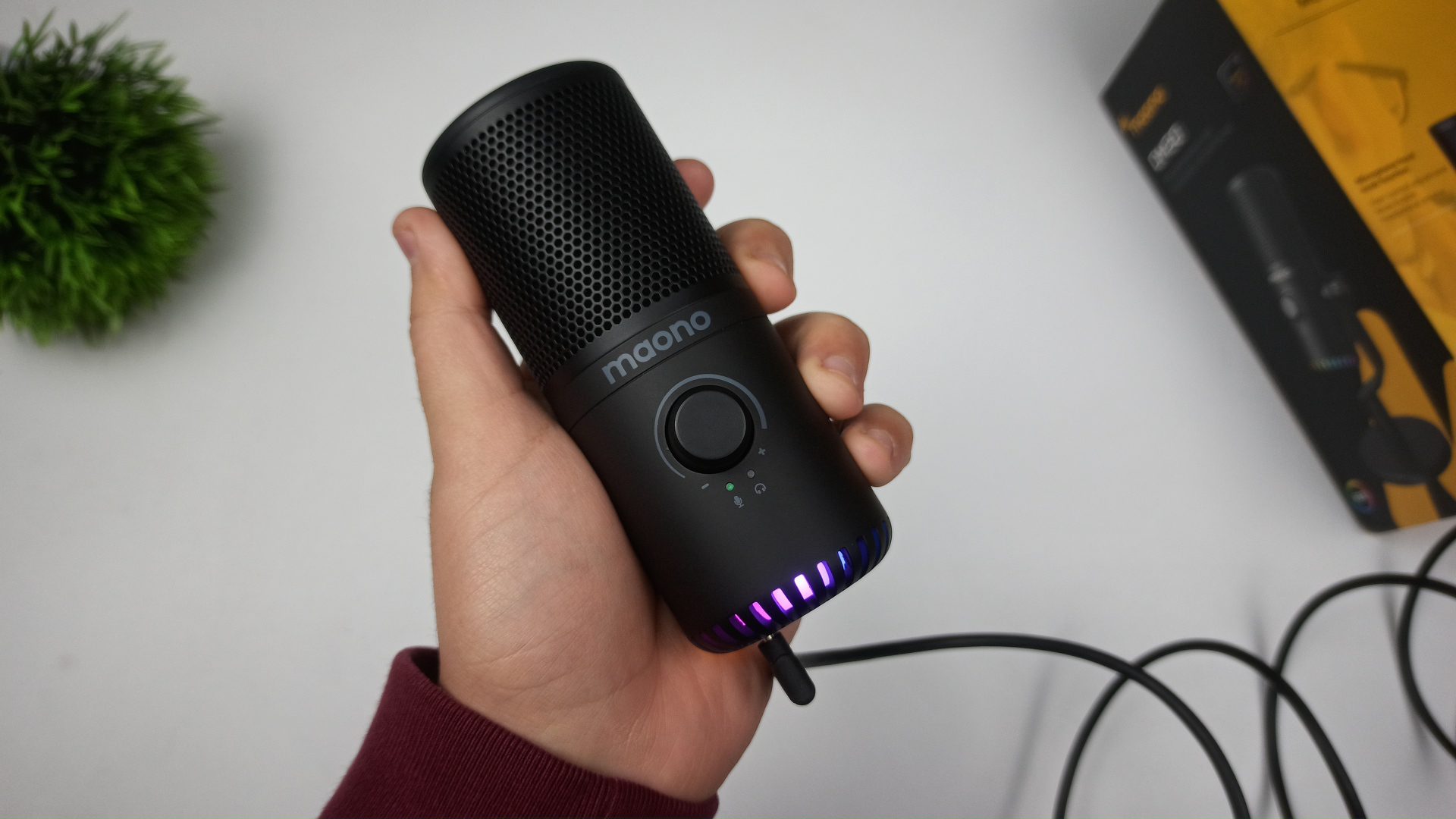 Maono DM30 Review & Unboxing - Best budget Microphone Under $50