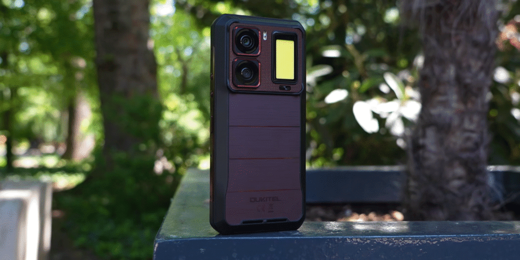 Oukitel WP300 Review: 10-Day Battery & A Modular Twist You Won't Expect!