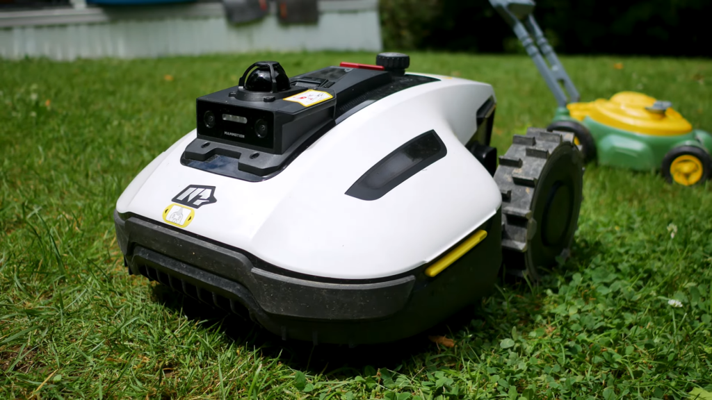 Mammotion Yuka Mini 2 Review – A Fun and Effective Mowing Solution